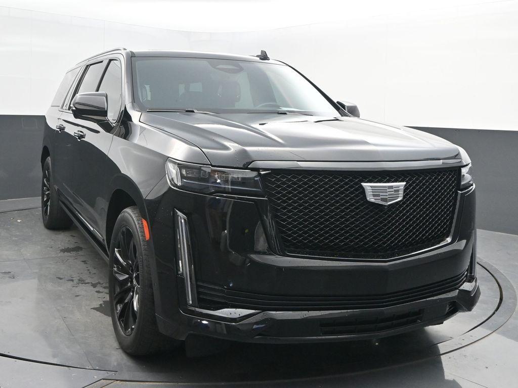 used 2023 Cadillac Escalade ESV car, priced at $79,998