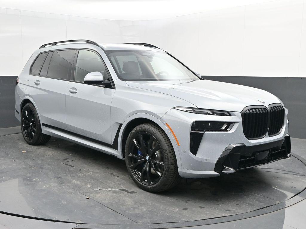 new 2025 BMW X7 car, priced at $99,460