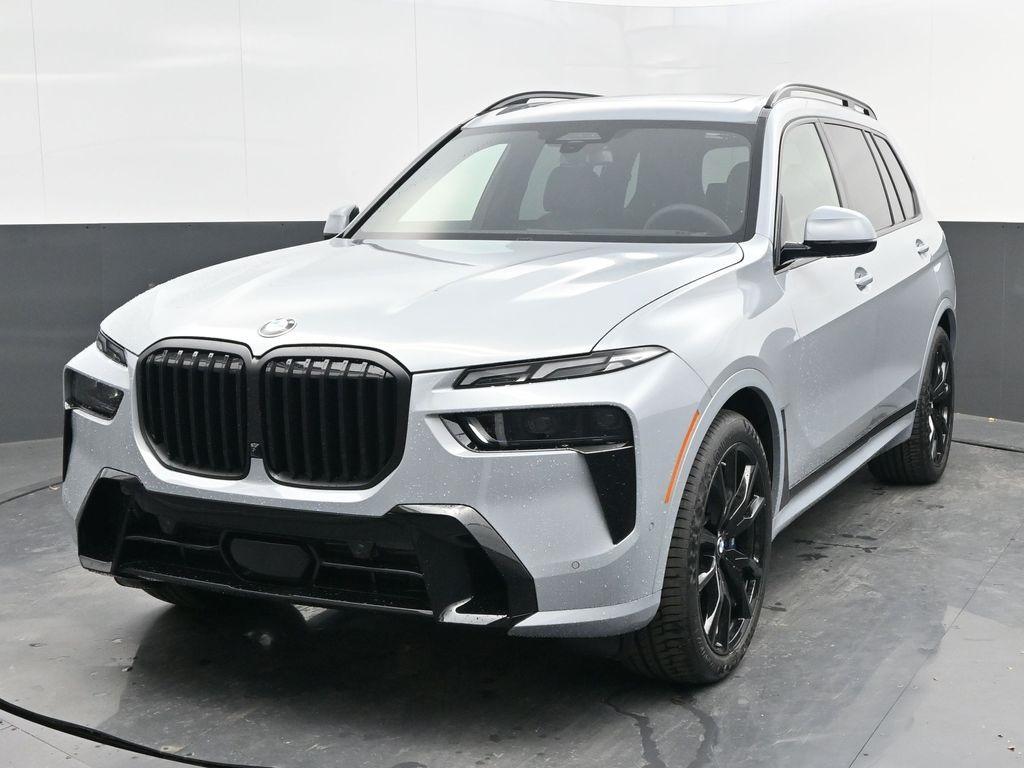 new 2025 BMW X7 car, priced at $99,460