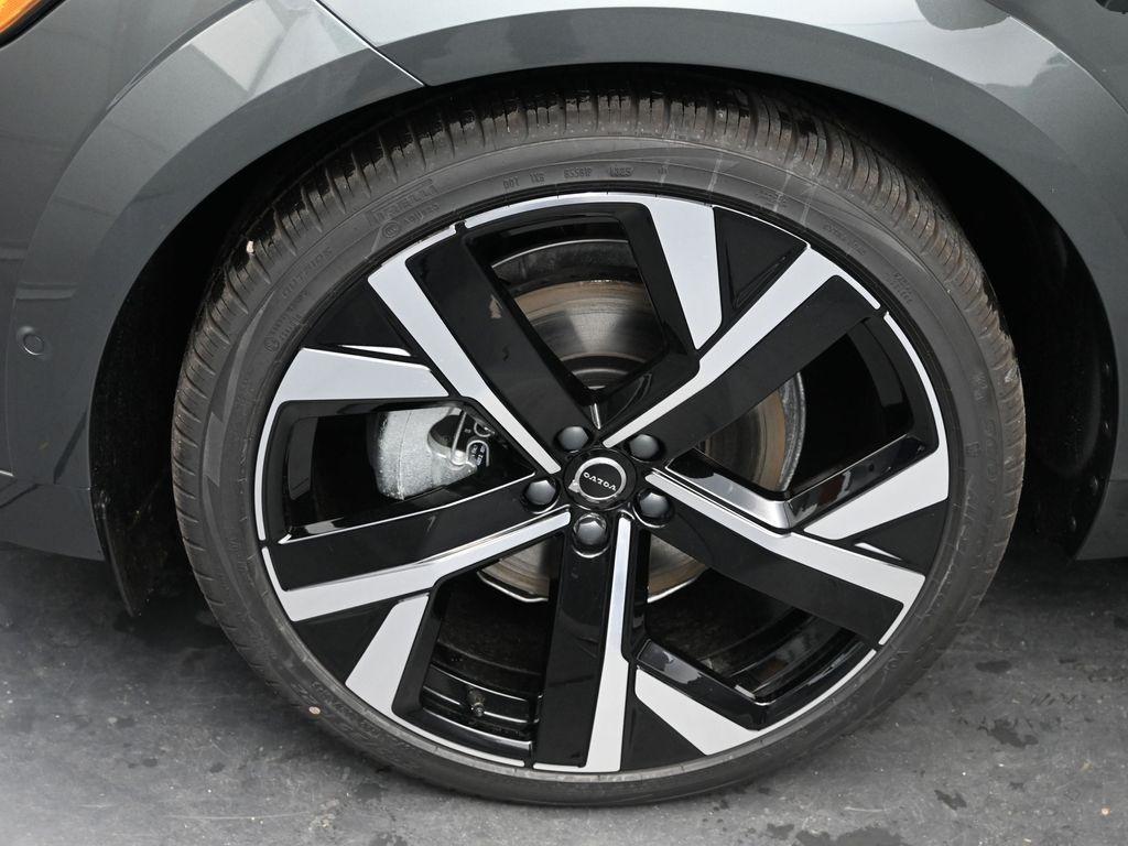 new 2026 Volvo XC60 car, priced at $80,310