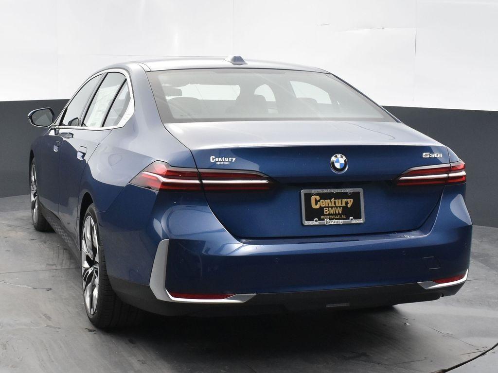 new 2024 BMW 530 car, priced at $54,545