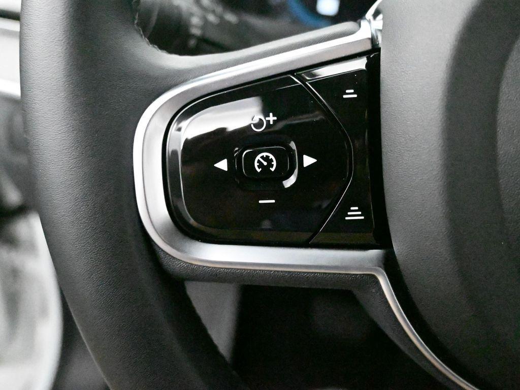 used 2023 Volvo XC90 car, priced at $48,998