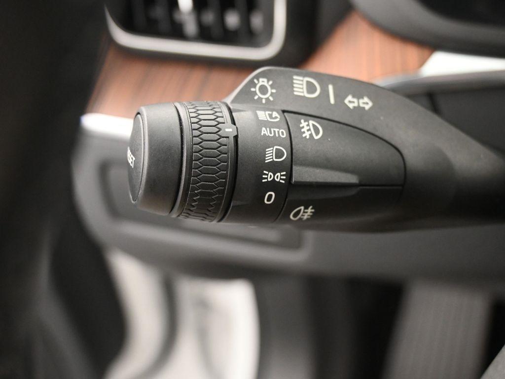 used 2023 Volvo XC60 Recharge Plug-In Hybrid car, priced at $46,498