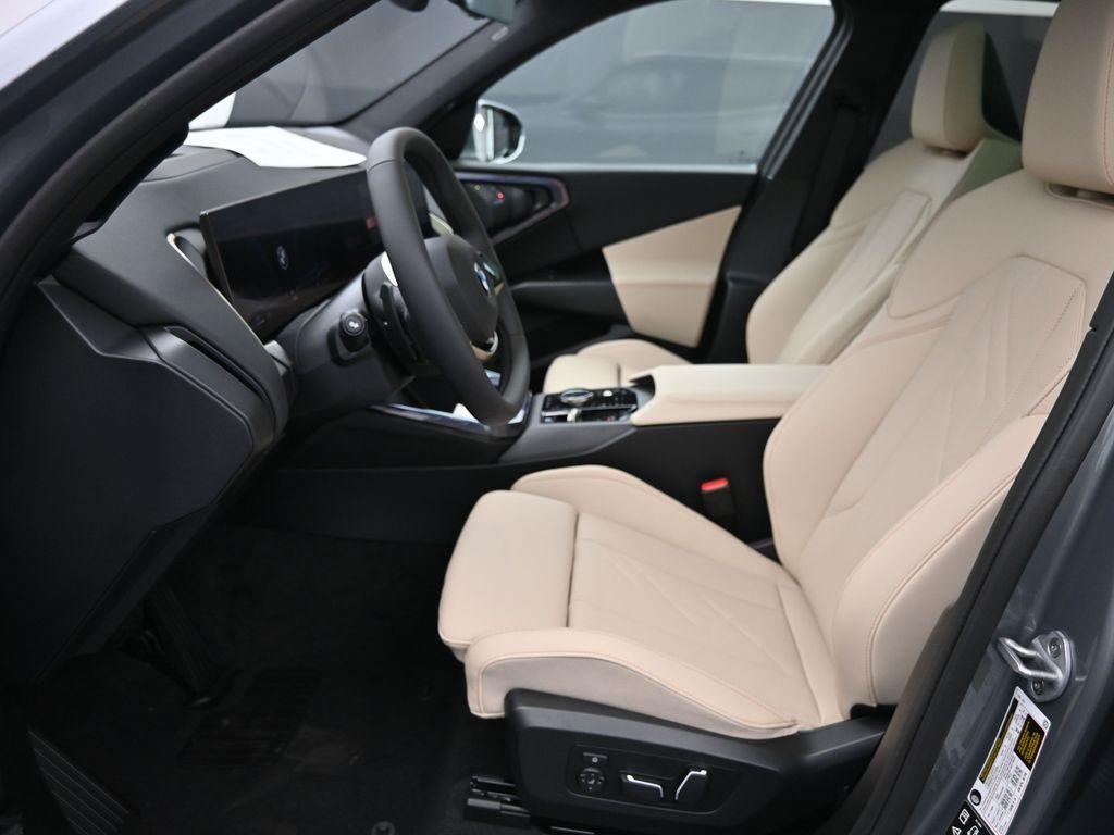 new 2025 BMW X3 car, priced at $55,985