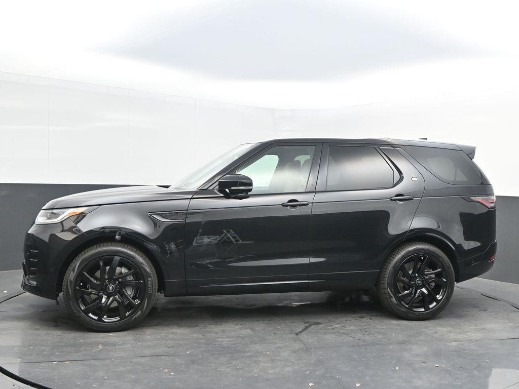 new 2025 Land Rover Discovery car, priced at $72,953