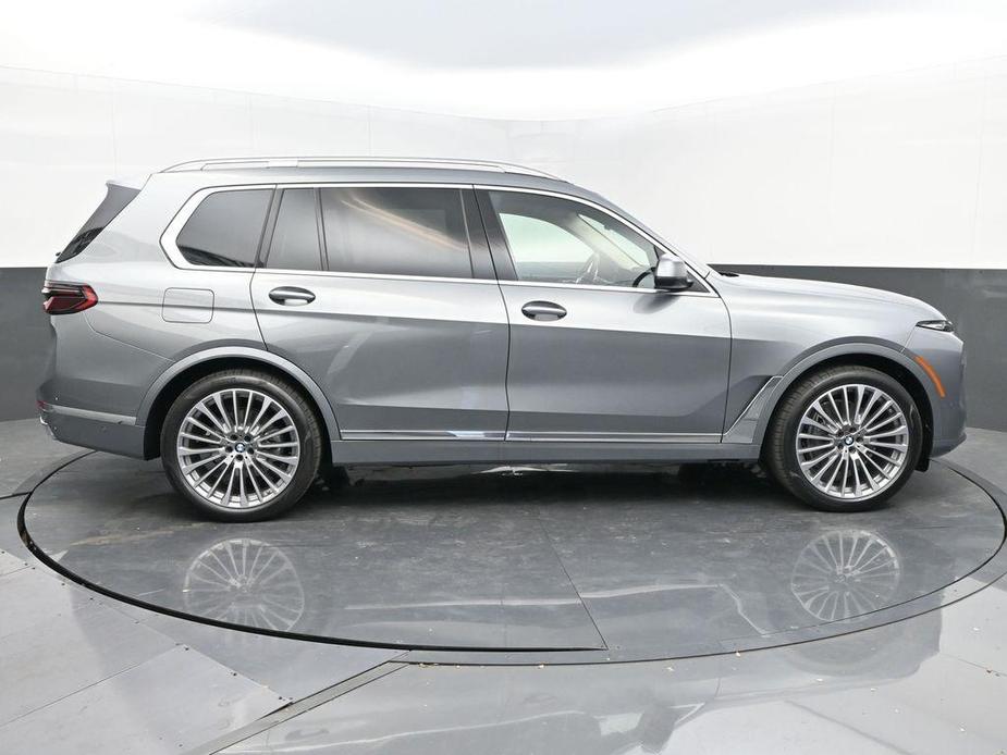 new 2025 BMW X7 car, priced at $93,400