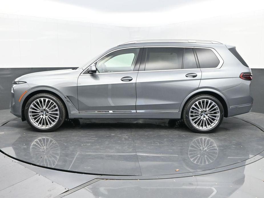 new 2025 BMW X7 car, priced at $93,400