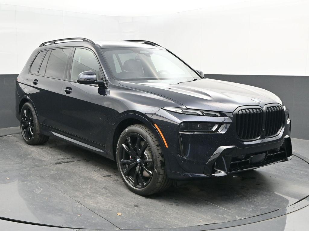 new 2025 BMW X7 car, priced at $98,610