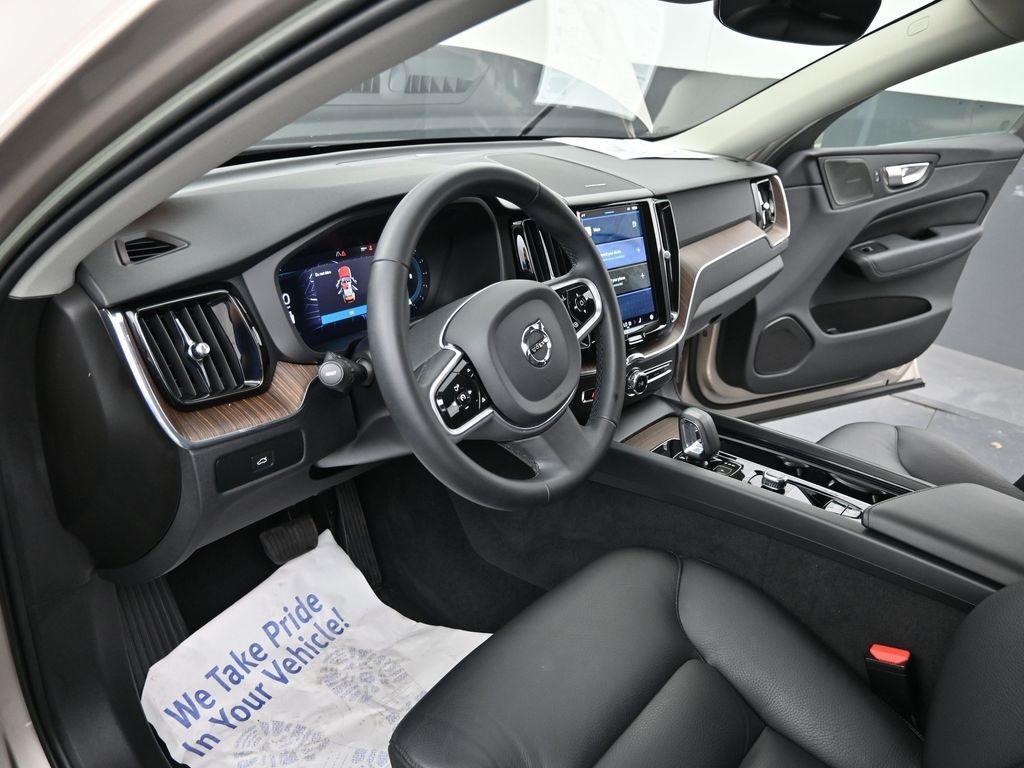 used 2023 Volvo XC60 car, priced at $38,698