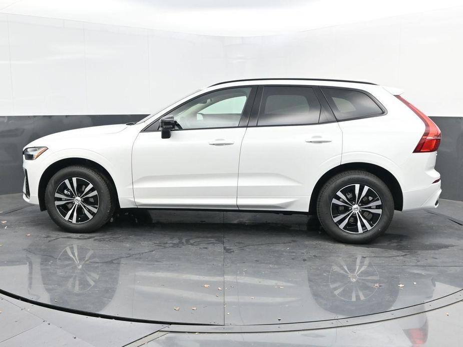 new 2025 Volvo XC60 car, priced at $49,095