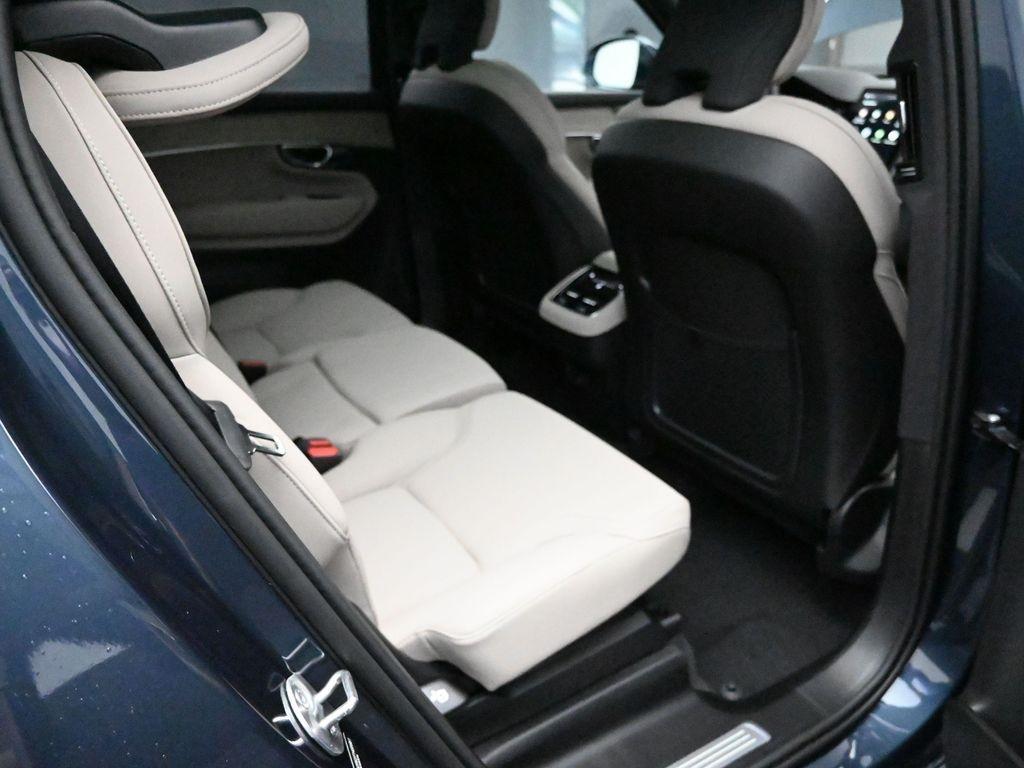 new 2026 Volvo XC90 car, priced at $71,825