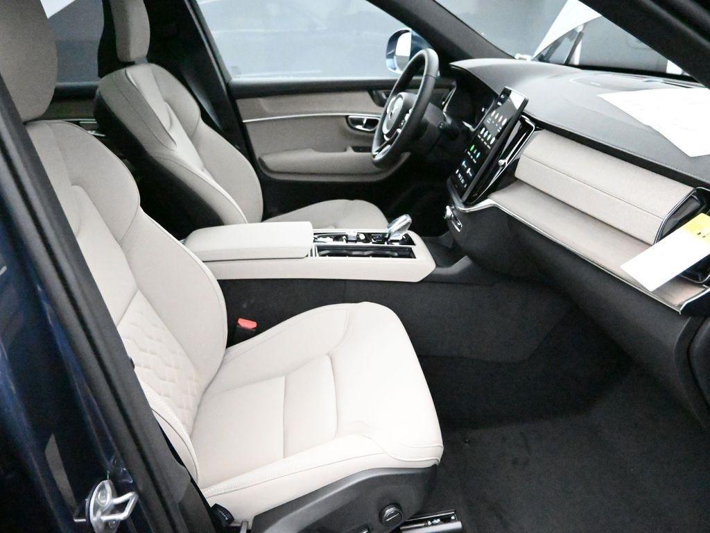 new 2026 Volvo XC90 car, priced at $71,825