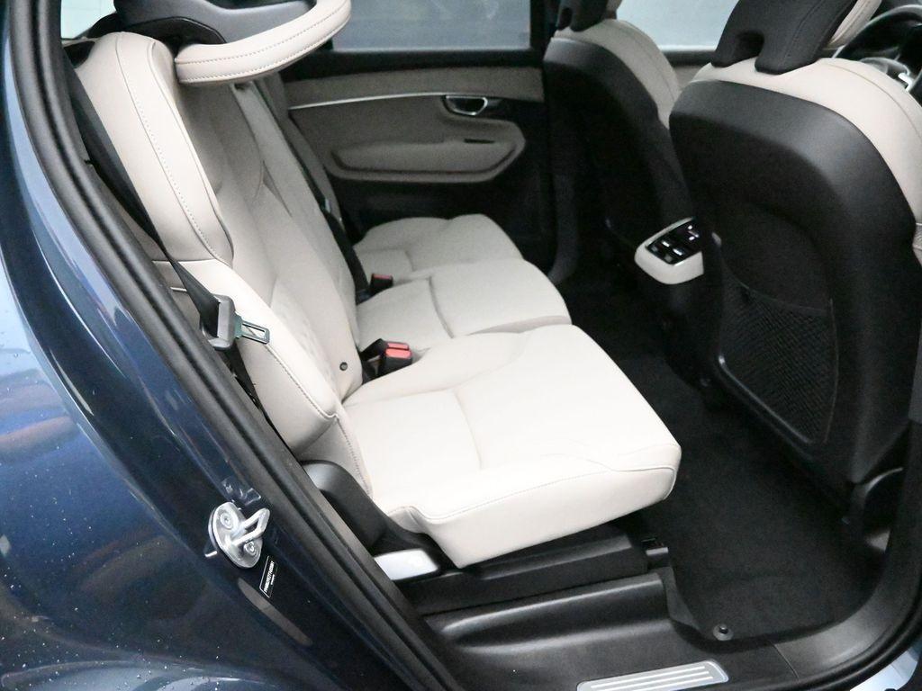 new 2026 Volvo XC90 car, priced at $71,825