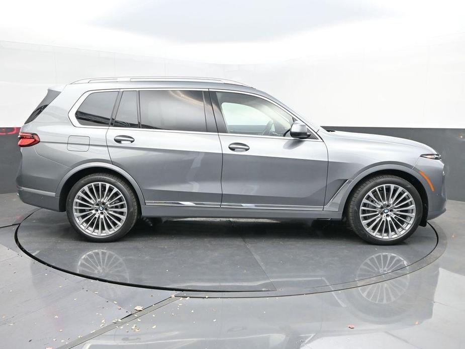 new 2025 BMW X7 car, priced at $93,150