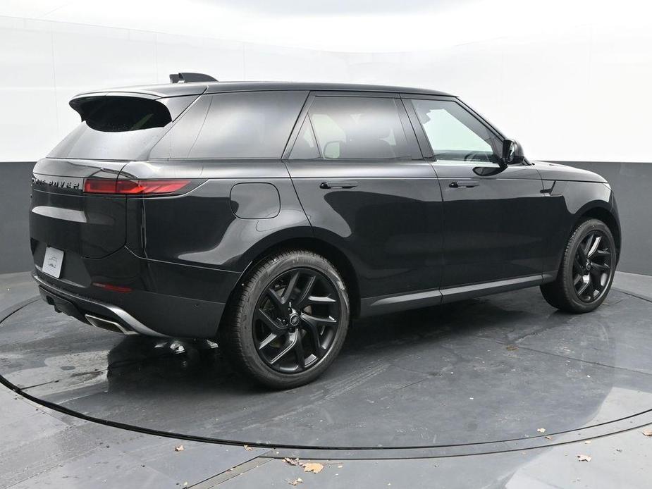 new 2025 Land Rover Range Rover Sport car, priced at $97,905