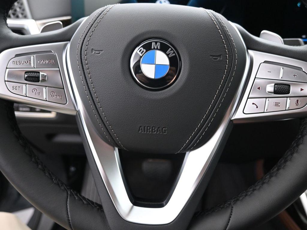 new 2026 BMW X7 car, priced at $93,755