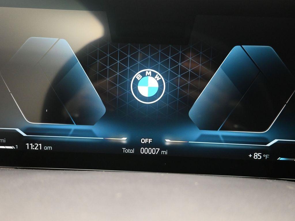 new 2026 BMW X7 car, priced at $93,755