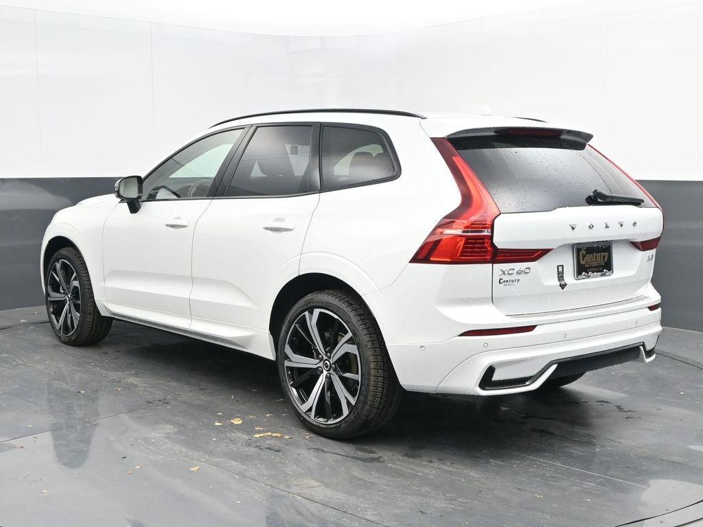 new 2025 Volvo XC60 car, priced at $59,885