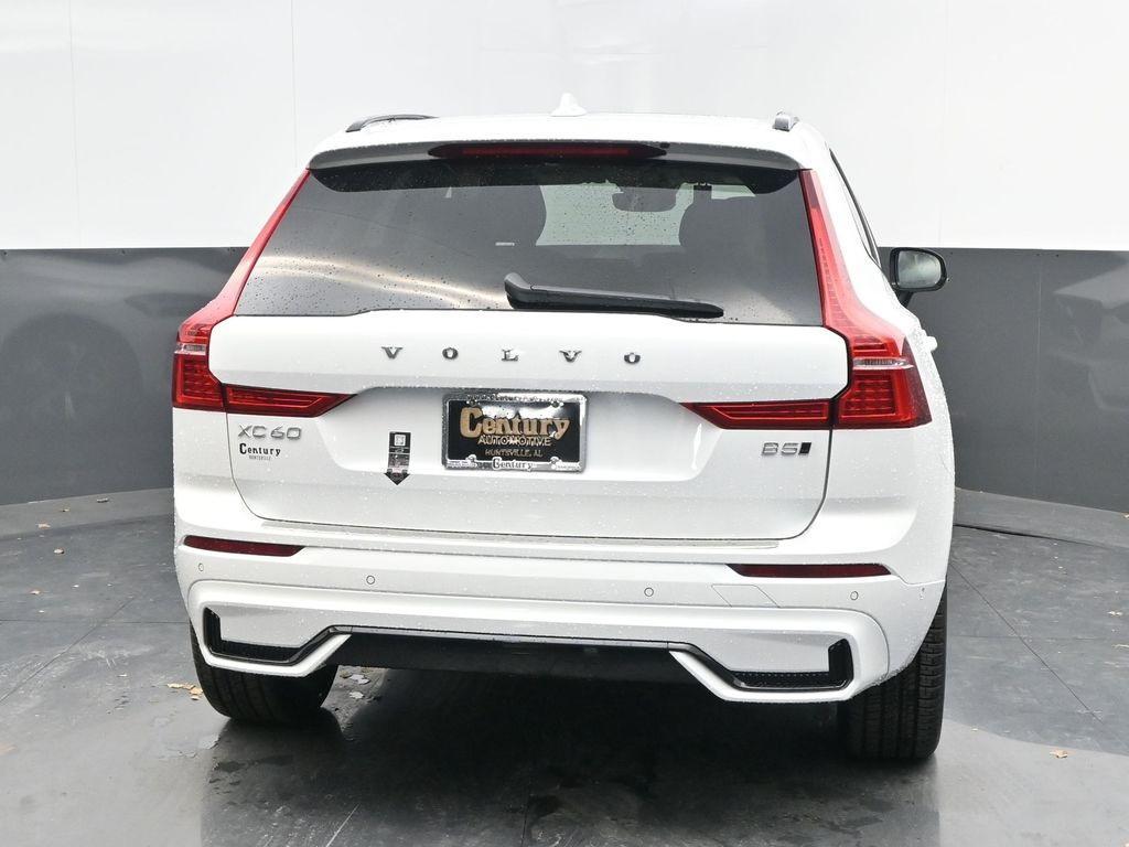 new 2025 Volvo XC60 car, priced at $59,885