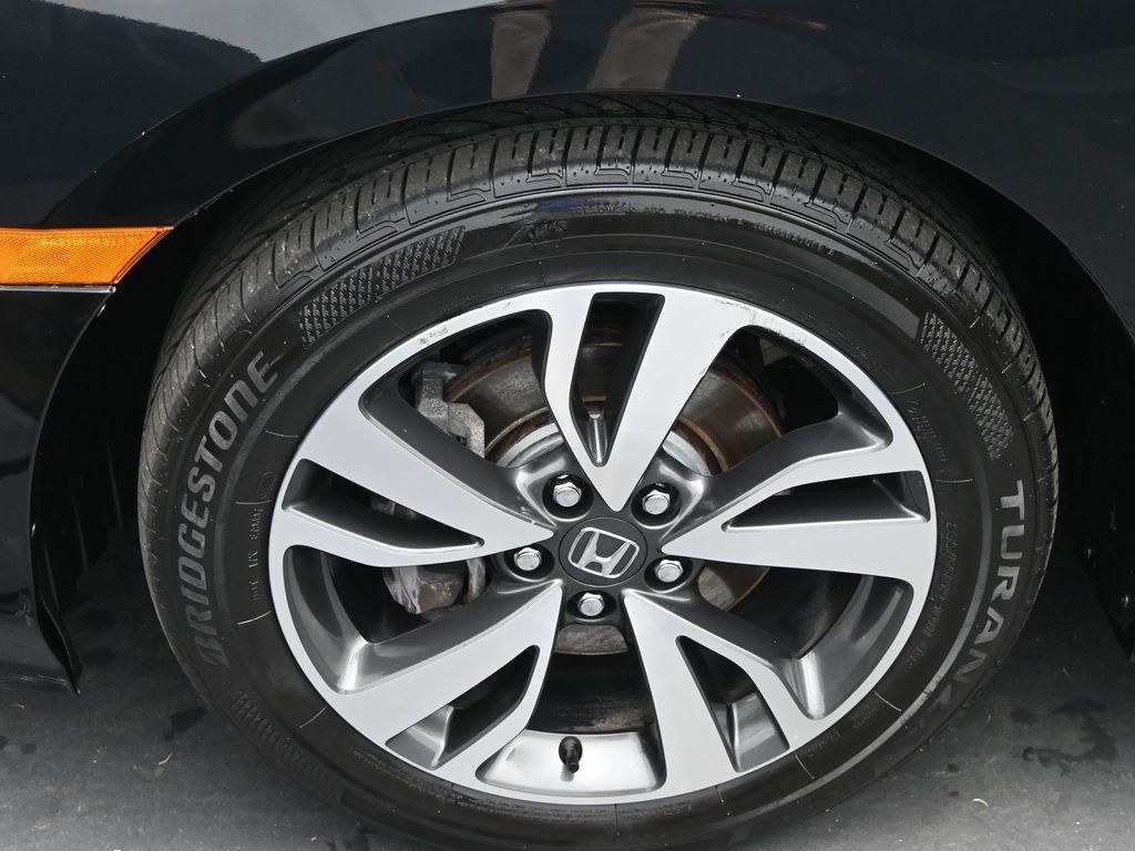 used 2024 Honda Odyssey car, priced at $37,998