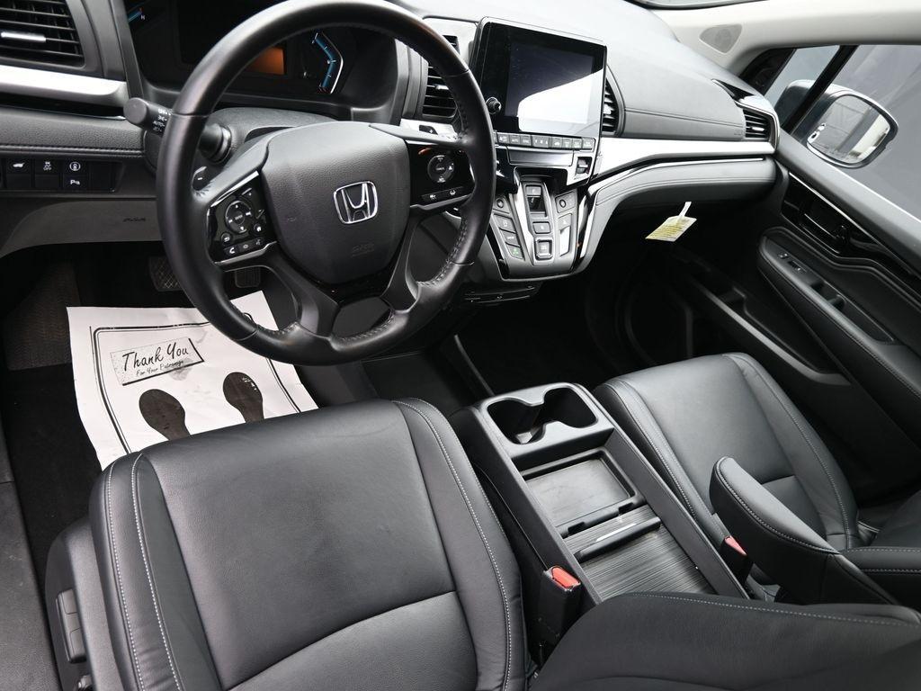 used 2024 Honda Odyssey car, priced at $37,998