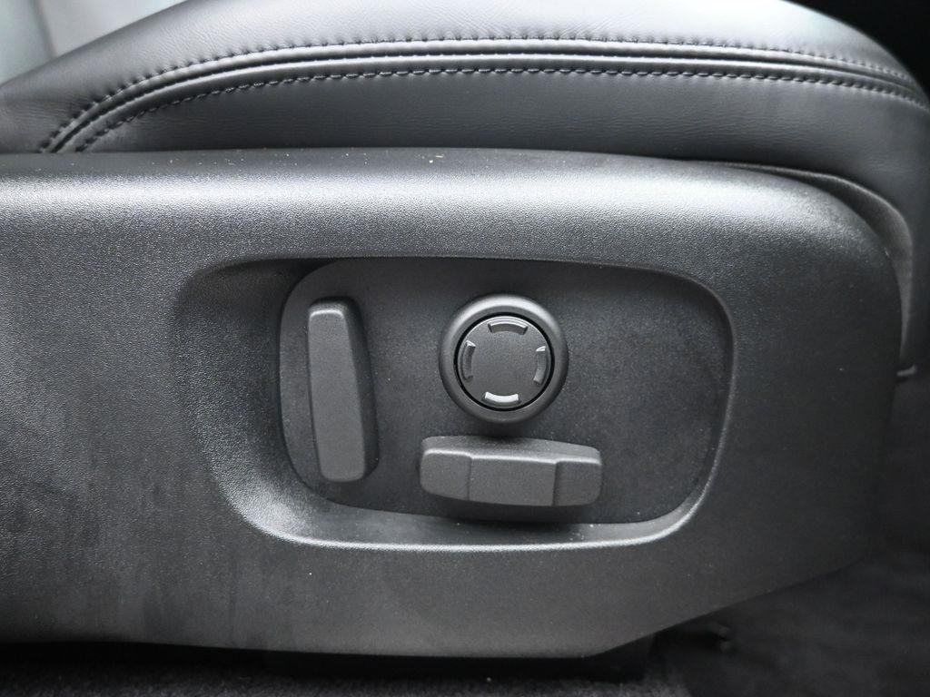 used 2022 Land Rover Range Rover Sport car, priced at $51,598