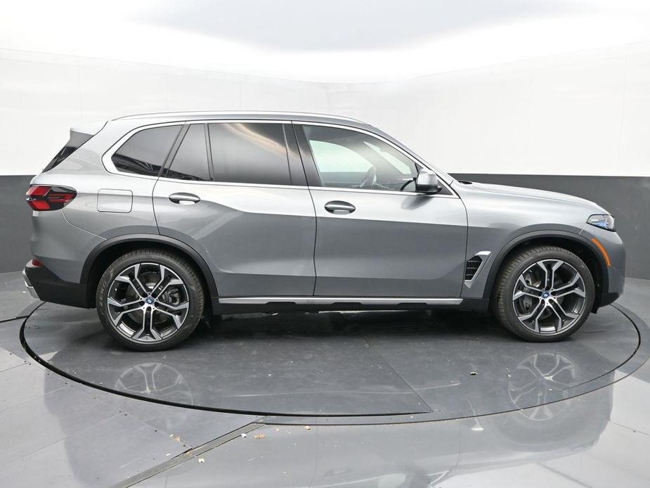 new 2025 BMW X5 PHEV car, priced at $78,890