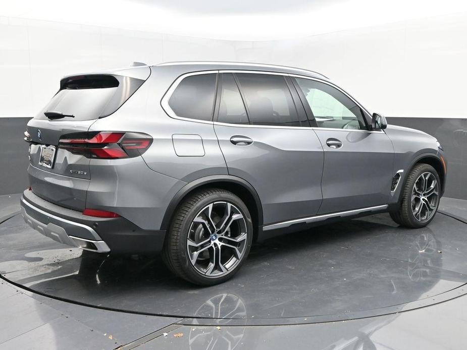 new 2025 BMW X5 PHEV car, priced at $78,890