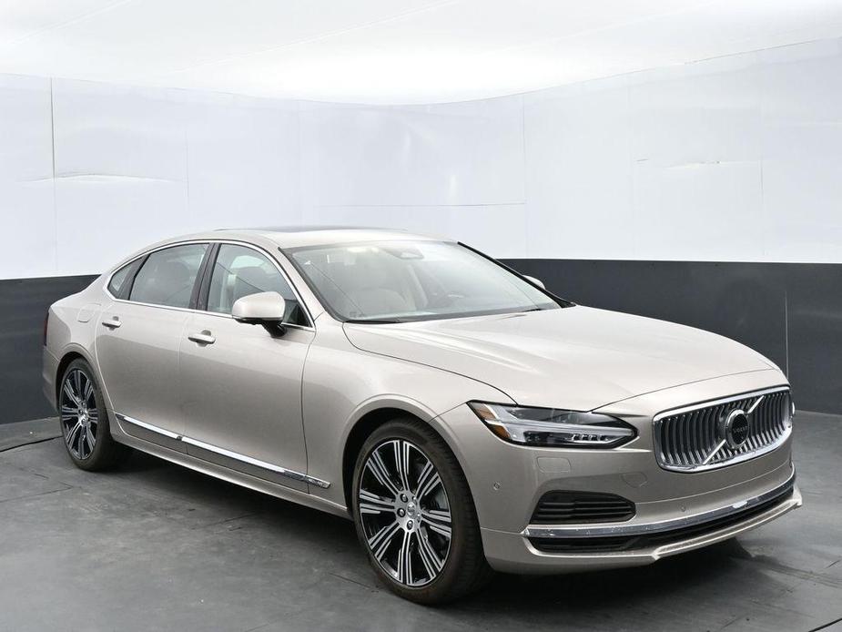 new 2024 Volvo S90 Recharge Plug-In Hybrid car, priced at $68,475
