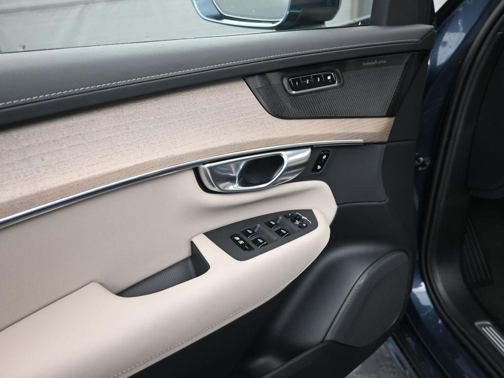 new 2026 Volvo XC90 car, priced at $71,825