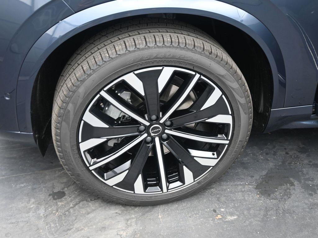 new 2026 Volvo XC90 car, priced at $71,825
