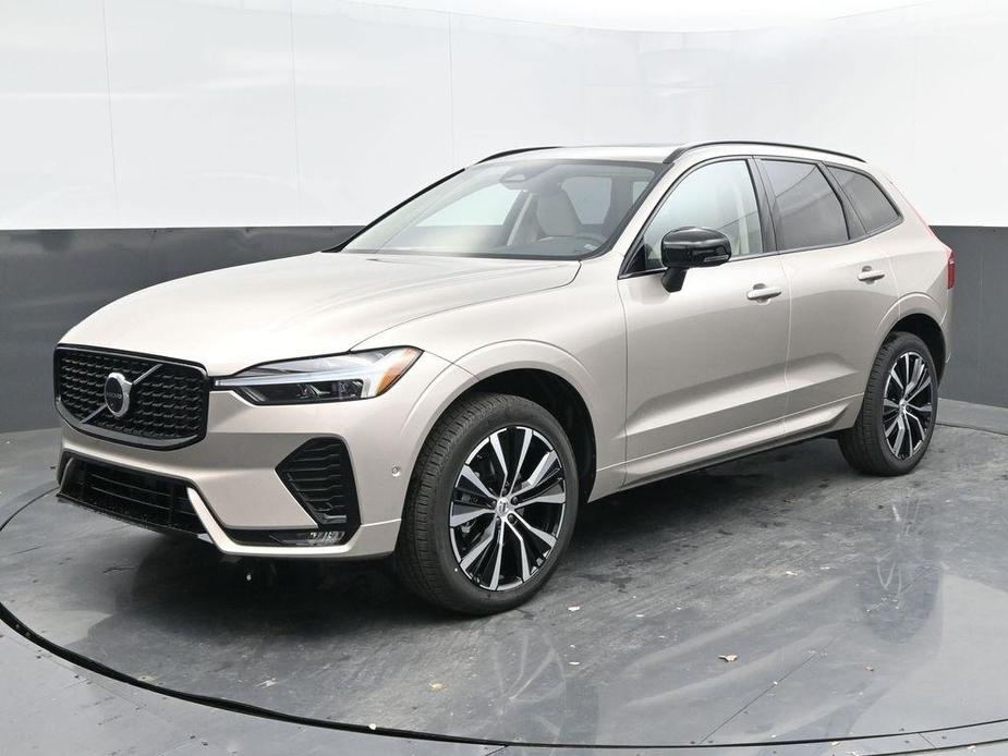 new 2025 Volvo XC60 car, priced at $54,585