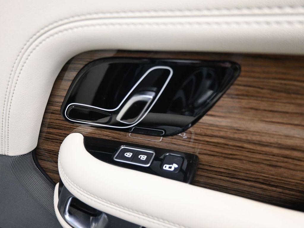 used 2021 Land Rover Range Rover car, priced at $55,998