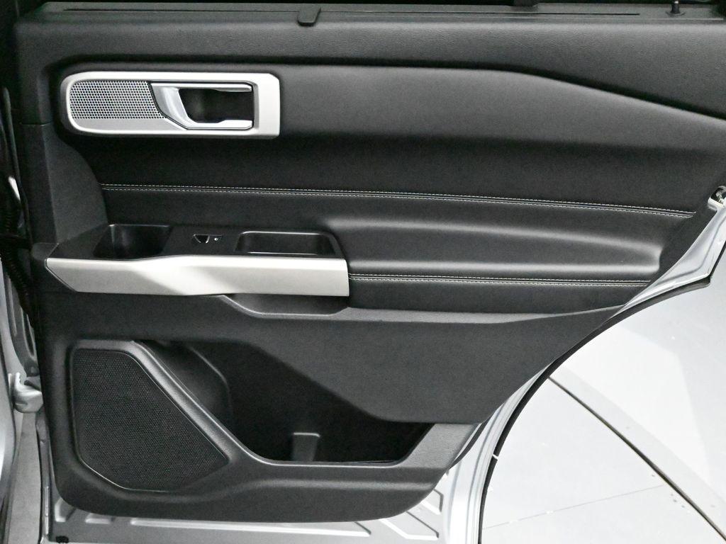 used 2022 Ford Explorer car, priced at $27,998
