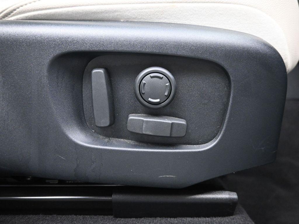 used 2020 Land Rover Range Rover Velar car, priced at $27,989