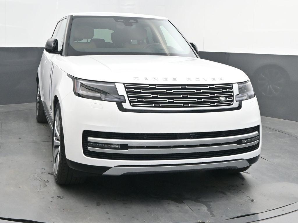 new 2025 Land Rover Range Rover car, priced at $184,305