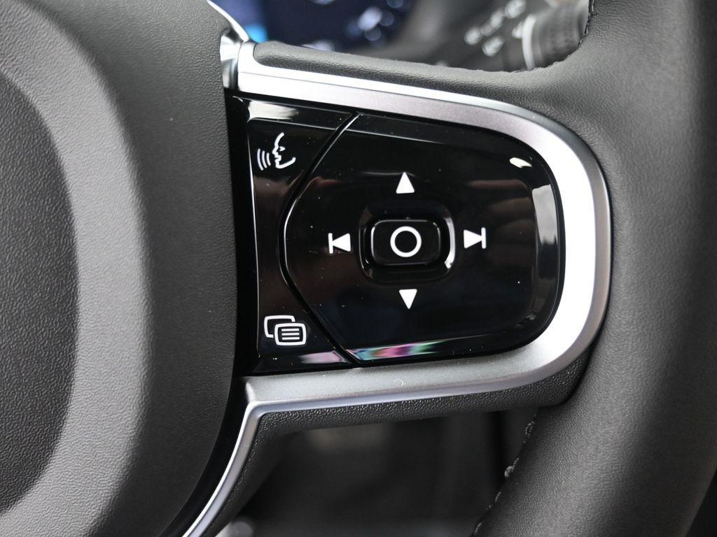 new 2026 Volvo XC90 car, priced at $71,825