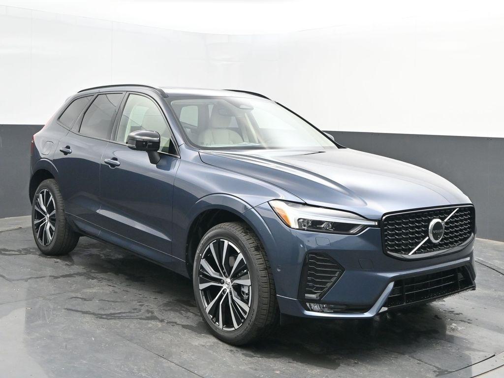 new 2025 Volvo XC60 car, priced at $55,360