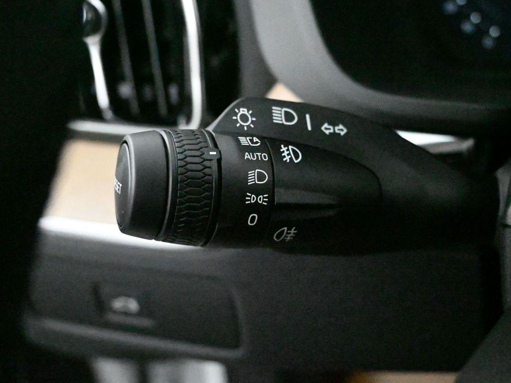 new 2026 Volvo XC60 car, priced at $51,745