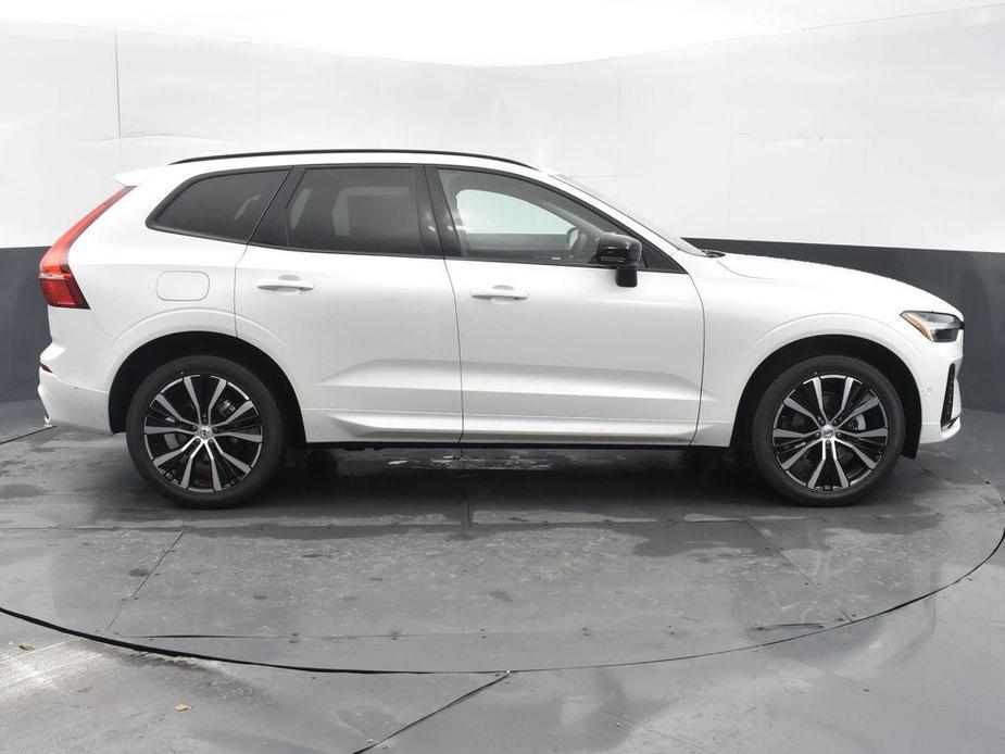 new 2024 Volvo XC60 car, priced at $54,245