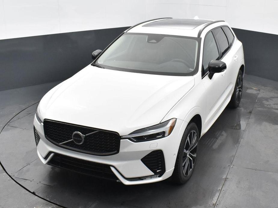 new 2024 Volvo XC60 car, priced at $54,245