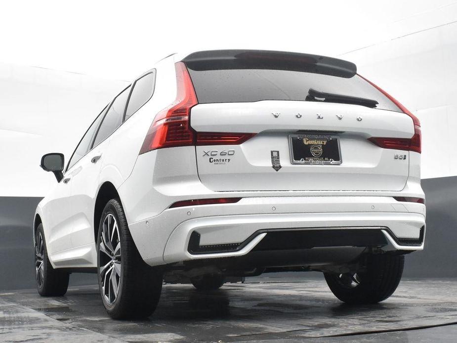 new 2024 Volvo XC60 car, priced at $54,245