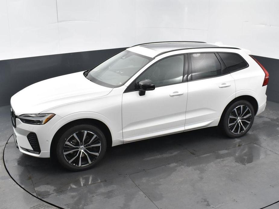 new 2024 Volvo XC60 car, priced at $54,245