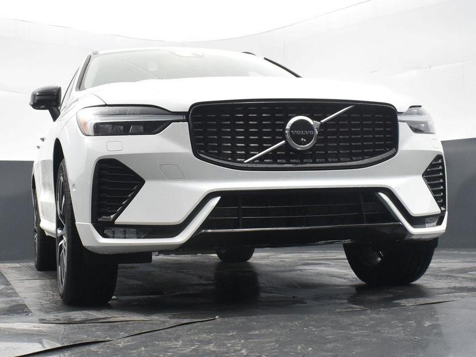 new 2024 Volvo XC60 car, priced at $54,245