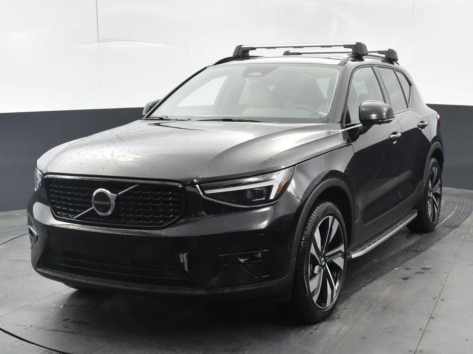 new 2024 Volvo XC40 car, priced at $56,095