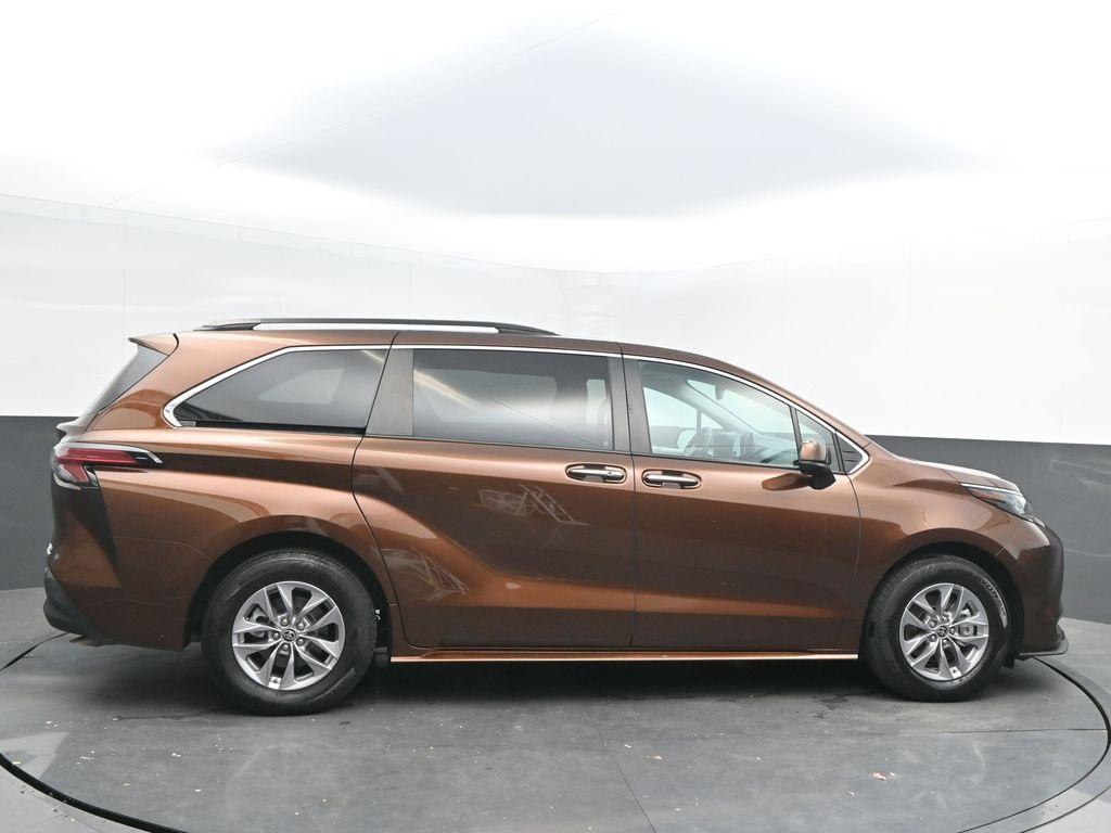 used 2022 Toyota Sienna car, priced at $38,998