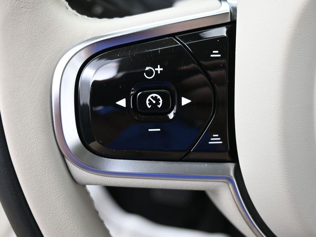 used 2024 Volvo XC90 Recharge Plug-In Hybrid car, priced at $61,994
