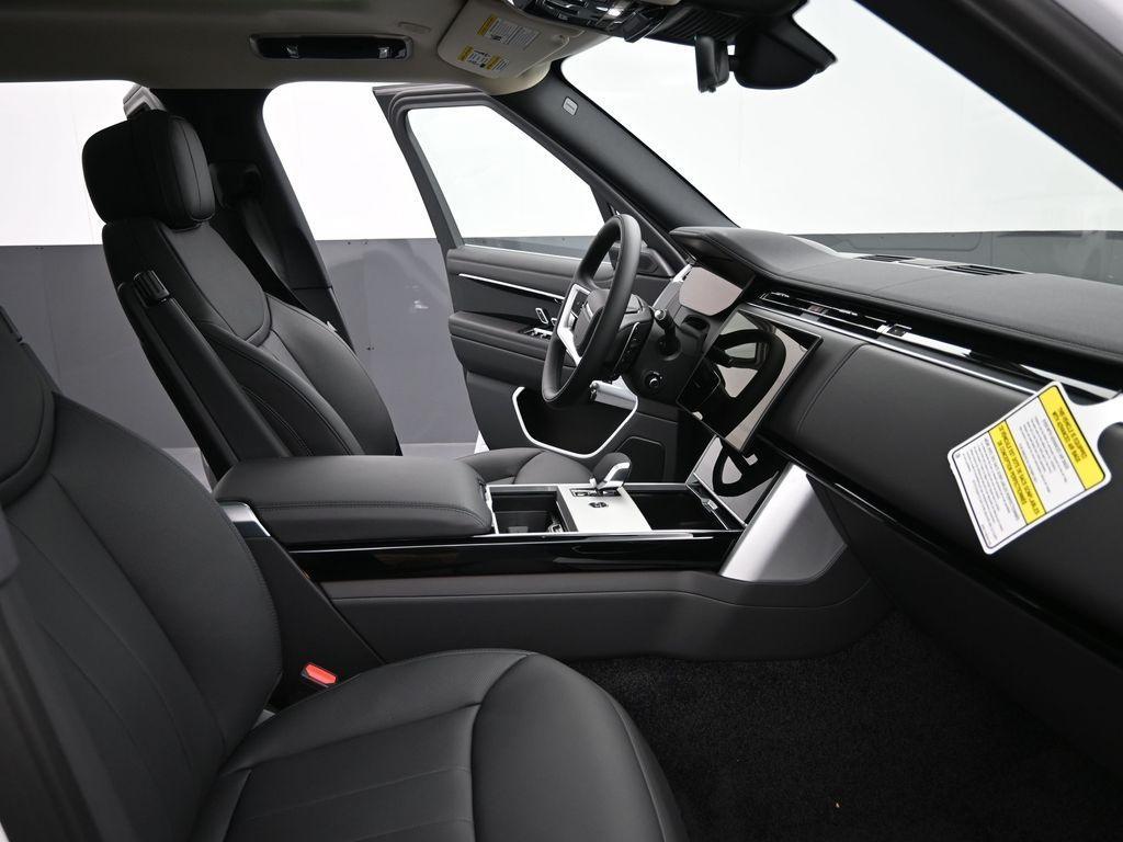 new 2025 Land Rover Range Rover car, priced at $140,005