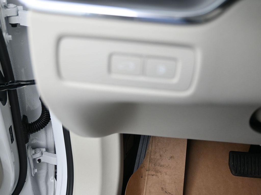 new 2025 Volvo XC60 Plug-In Hybrid car, priced at $61,075