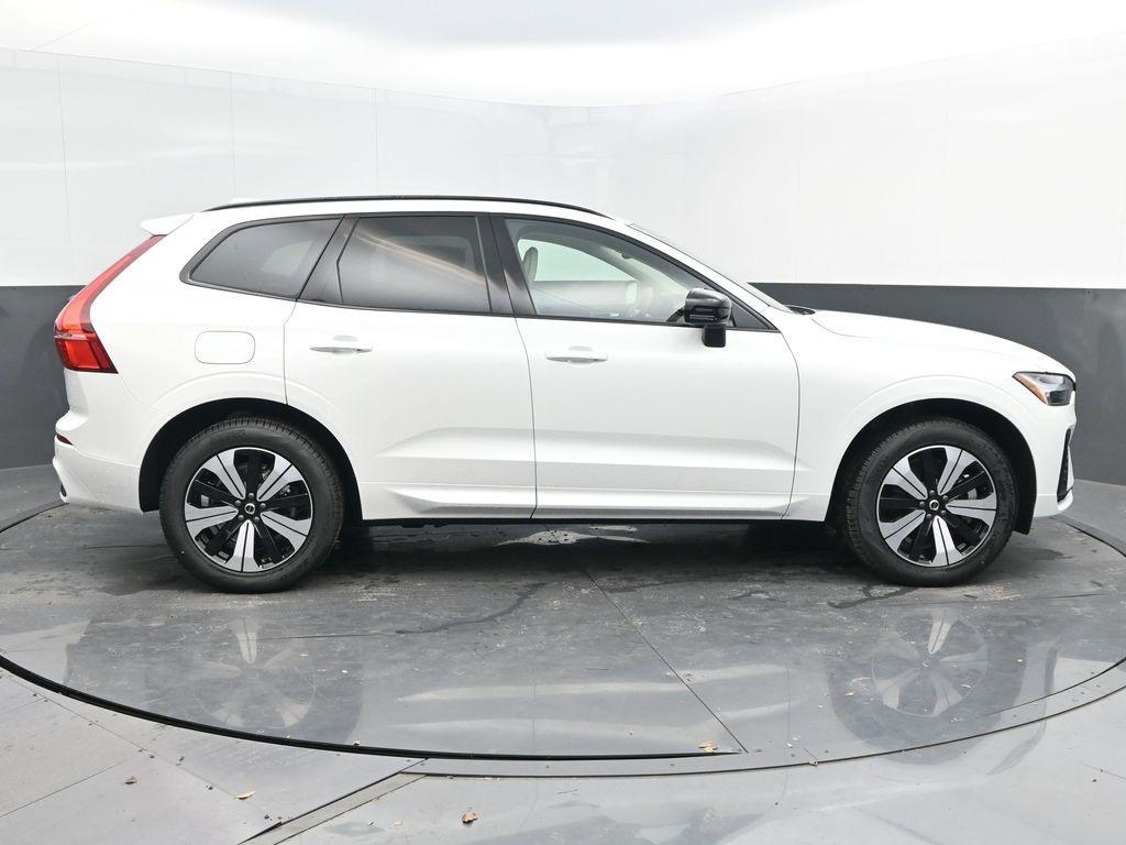 new 2025 Volvo XC60 Plug-In Hybrid car, priced at $61,075